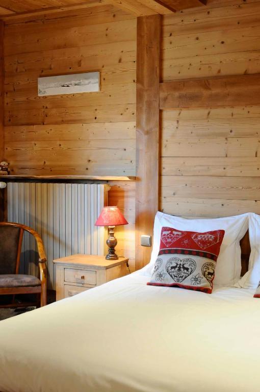 La Ferme D Emilienne Bed and Breakfast Sallanches Habitación foto